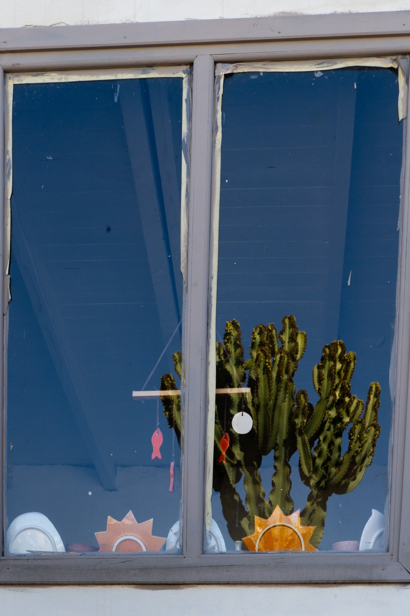 Objets en argile en cours de séchage